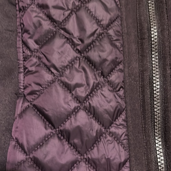 Athleta XXS Purple/Eggplant colored Vest - Picture 2 of 5